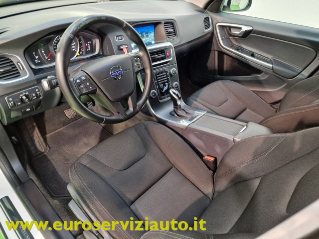VOLVO V60 usata 38
