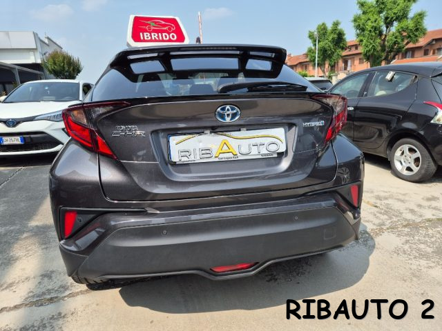 TOYOTA C-HR usata, con Controllo vocale