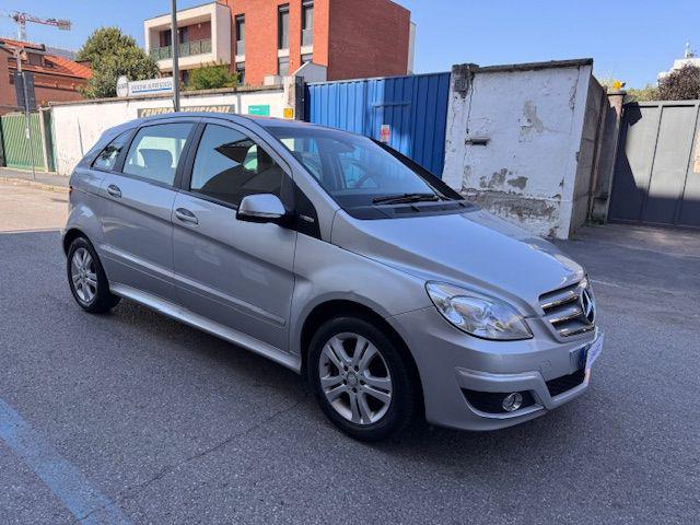 MERCEDES-BENZ B 180 usata, con ESP