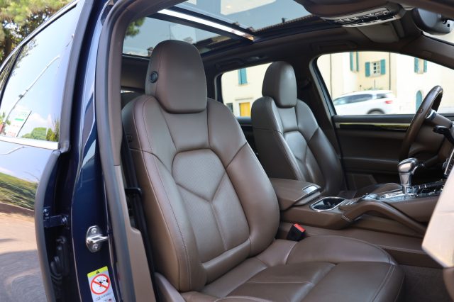 PORSCHE Cayenne usata 94