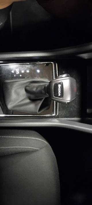 SKODA Karoq usata 27