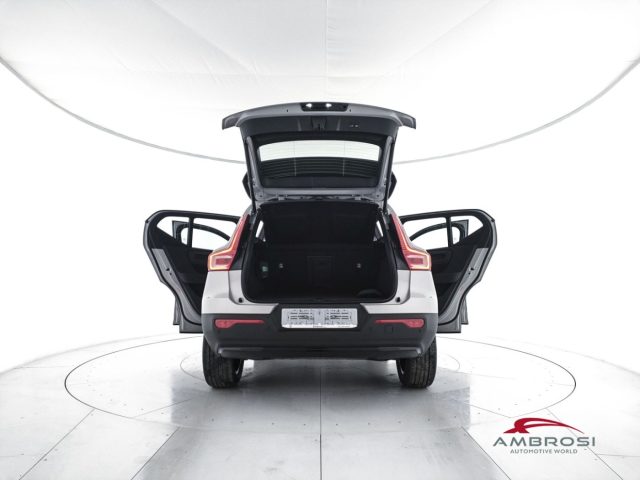 VOLVO XC40 usata 6