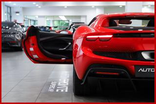 FERRARI 296 usata, con Climatizzatore