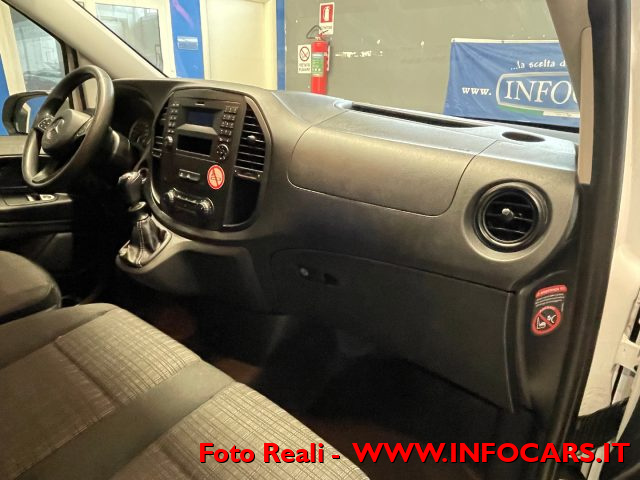 MERCEDES-BENZ Vito usata, con Specchietti laterali elettrici