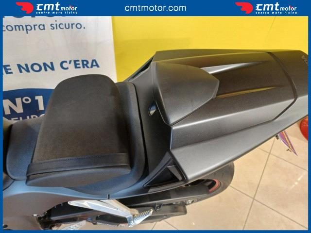 HONDA CBR 600 RR usata 13