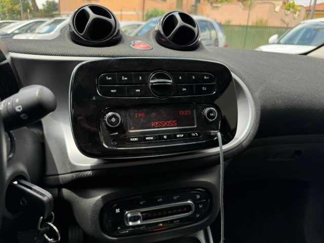 SMART ForFour usata, con USB