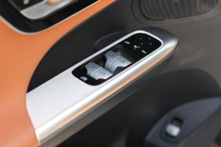 MERCEDES-BENZ GLC 220 usata, con Sistema di navigazione