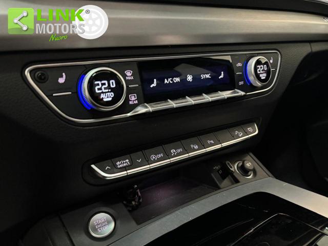 AUDI Q5 usata, con Tettuccio apribile