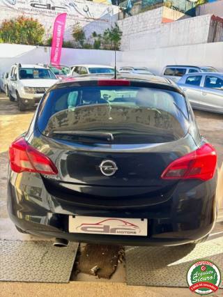 OPEL Corsa usata, con Autoradio