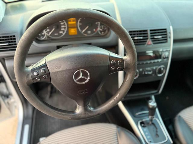 MERCEDES-BENZ A 180 usata, con Controllo trazione