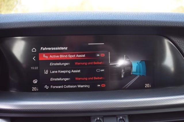 ALFA ROMEO Stelvio usata, con Volante in pelle