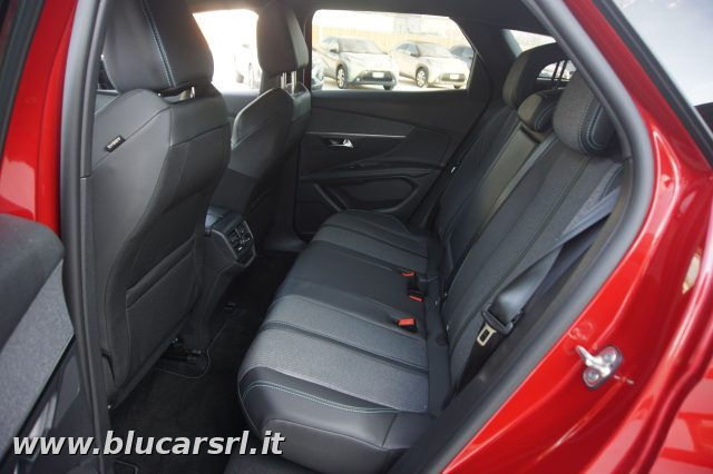 PEUGEOT 3008 usata 11