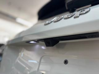 JEEP Avenger usata, con Autoradio