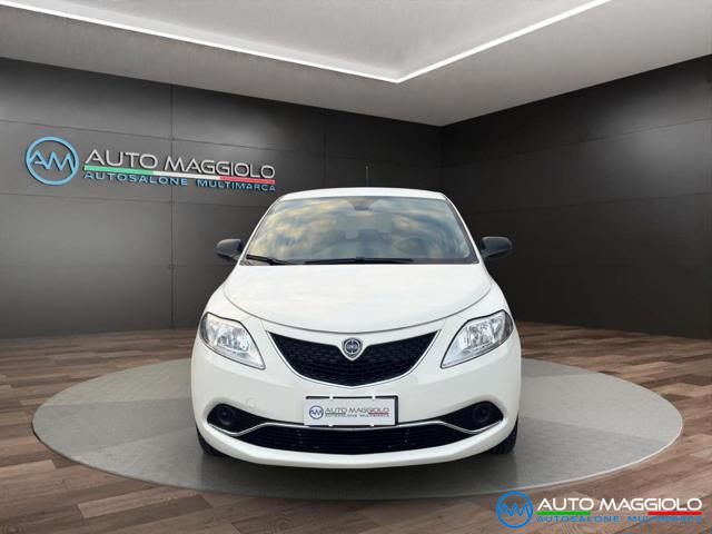 LANCIA Ypsilon usata, con Airbag