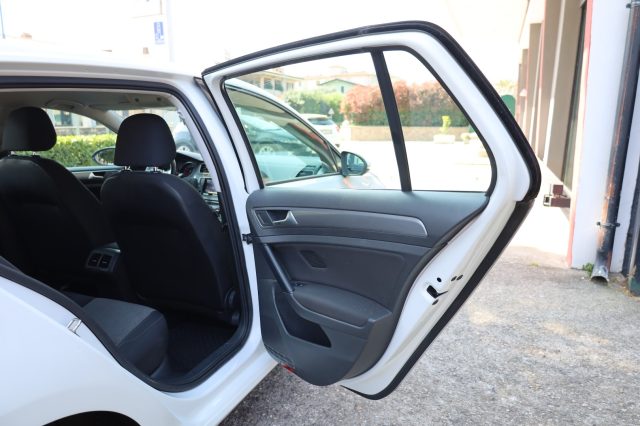 VOLKSWAGEN Golf usata 70