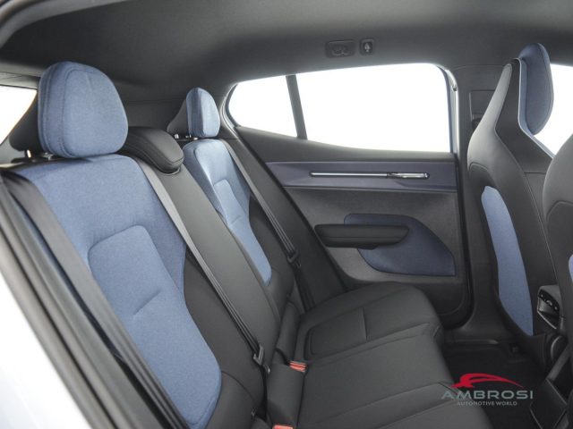 VOLVO EX30 usata 10