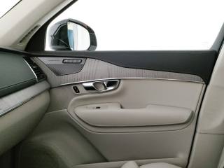 VOLVO XC90 usata, con Sistema di navigazione