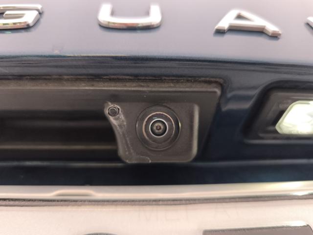 VOLKSWAGEN Tiguan usata, con Bracciolo