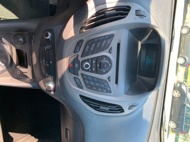 FORD Tourneo Courier usata, con Vivavoce