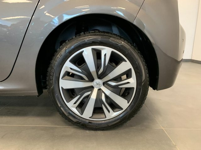 PEUGEOT 208 usata, con Autoradio digitale