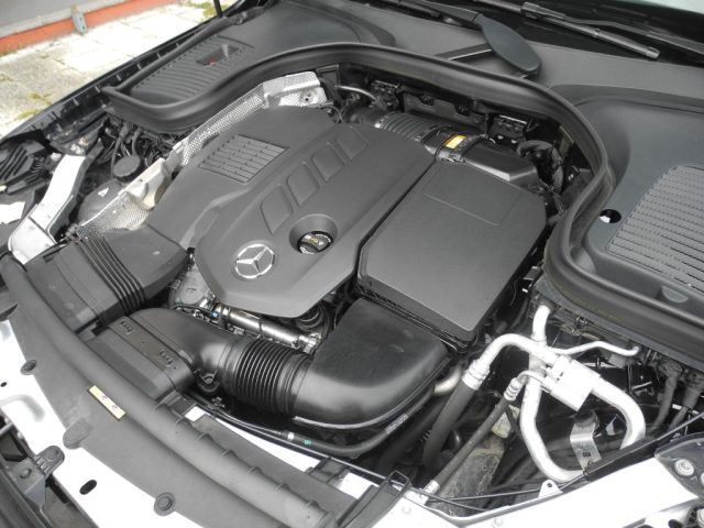 MERCEDES-BENZ GLC 300 usata 94