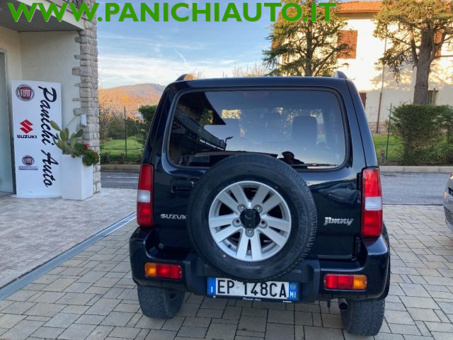 SUZUKI Jimny usata, con Cerchi in lega