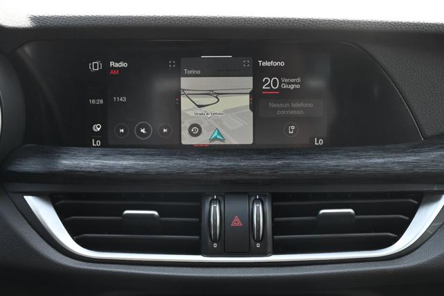 ALFA ROMEO Stelvio usata, con Park Distance Control