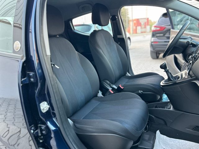 LANCIA Ypsilon usata, con Sensori di parcheggio posteriori
