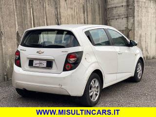 CHEVROLET Aveo usata, con Autoradio