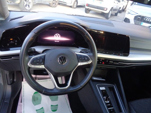VOLKSWAGEN Golf Variant usata, con Autoradio