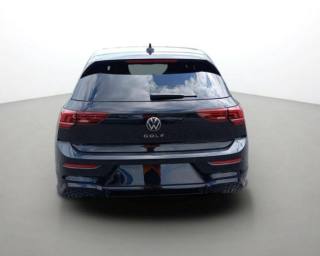 VOLKSWAGEN Golf usata, con Autoradio