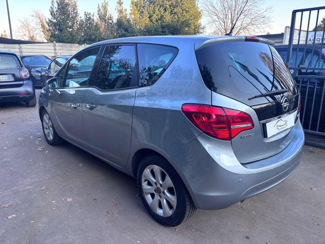 OPEL Meriva usata, con Autoradio