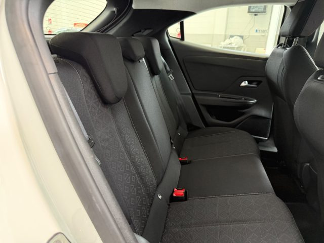 OPEL Mokka usata, con Bracciolo