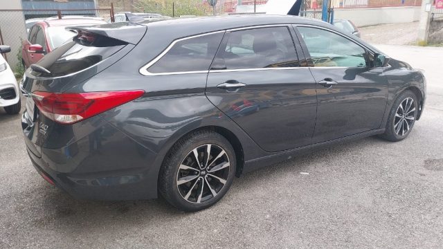 HYUNDAI i40 usata, con Autoradio