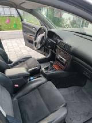 VOLKSWAGEN Passat usata, con Airbag laterali