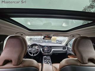 VOLVO XC60 usata, con Regolazione elettrica sedili