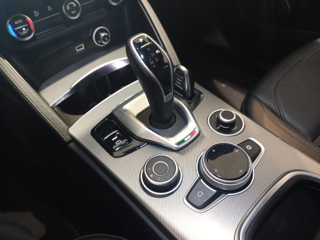 ALFA ROMEO Stelvio usata, con Controllo trazione