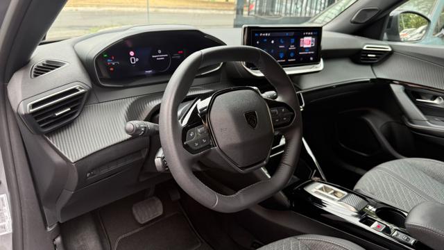 PEUGEOT 2008 usata, con Vetri oscurati