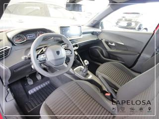 PEUGEOT 2008 usata, con Volante in pelle