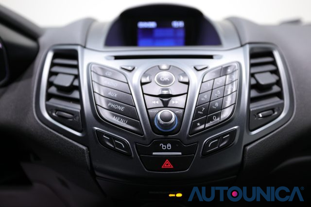 FORD Fiesta usata, con Luci diurne