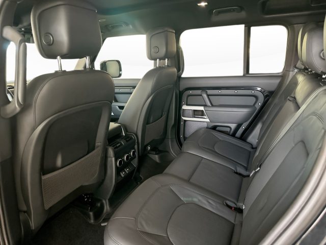 LAND ROVER Defender usata, con Servosterzo