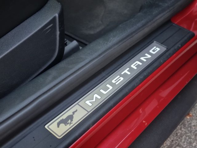FORD Mustang usata, con Interni in pelle