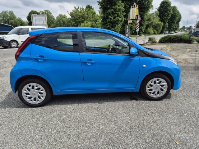 TOYOTA Aygo usata, con ESP