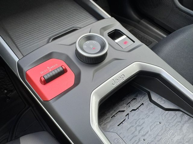 JEEP Compass usata, con Frenata d