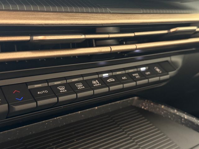 LANCIA Ypsilon usata, con MP3
