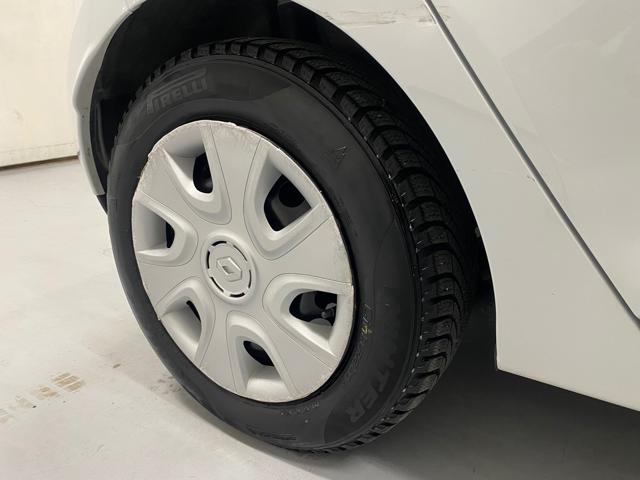 RENAULT Clio usata, con Touch screen