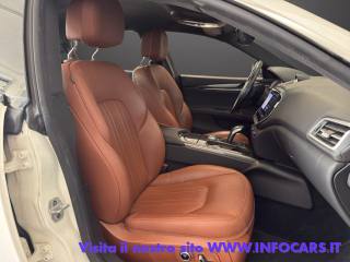 MASERATI Ghibli usata, con Autoradio