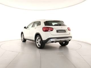 MERCEDES-BENZ GLA 180 usata, con Alzacristalli elettrici