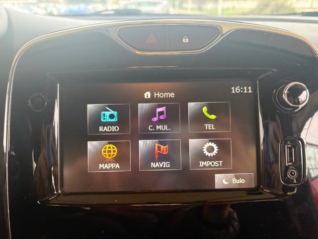 RENAULT Clio usata, con Servosterzo