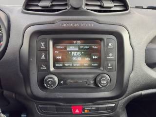 JEEP Renegade usata, con USB